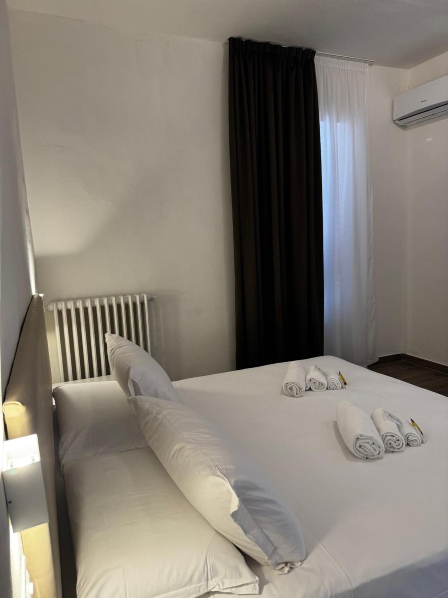 Hotel The Flash - Venturina Terme Rum bild