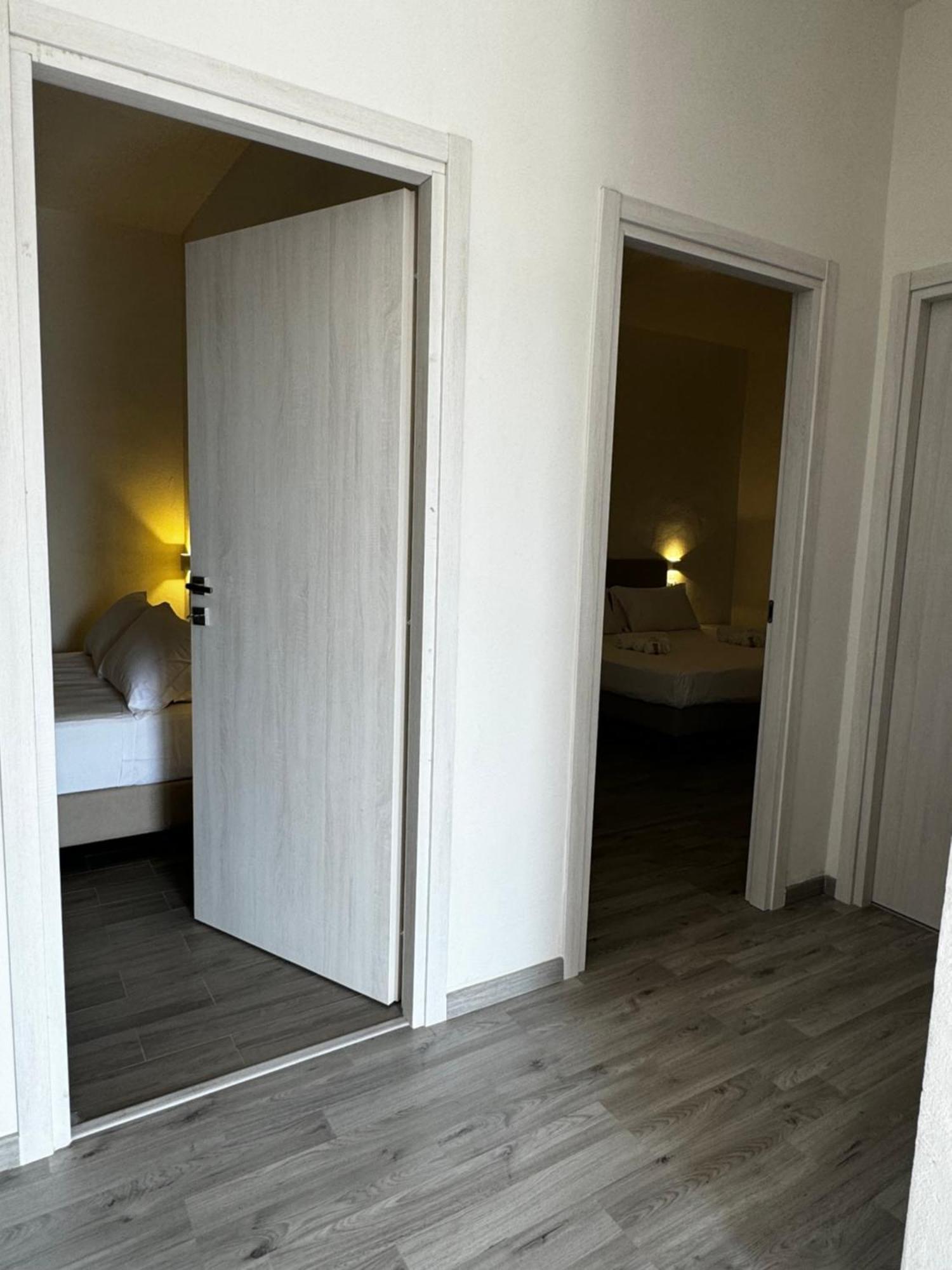 Hotel The Flash - Venturina Terme Rum bild