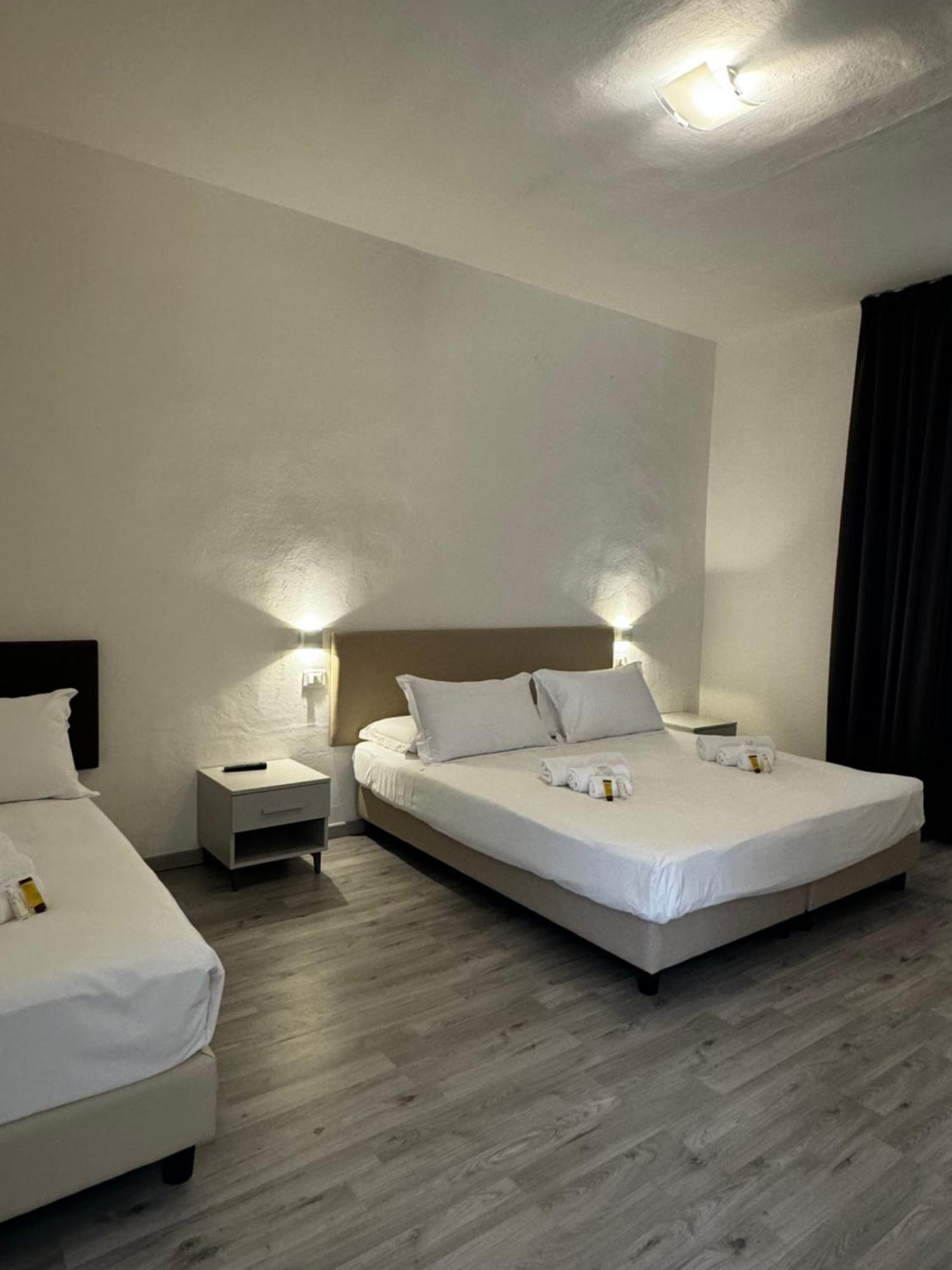 Hotel The Flash - Venturina Terme Rum bild